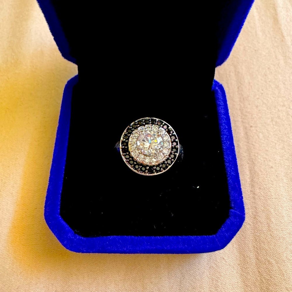 White topaz and black diamond ring